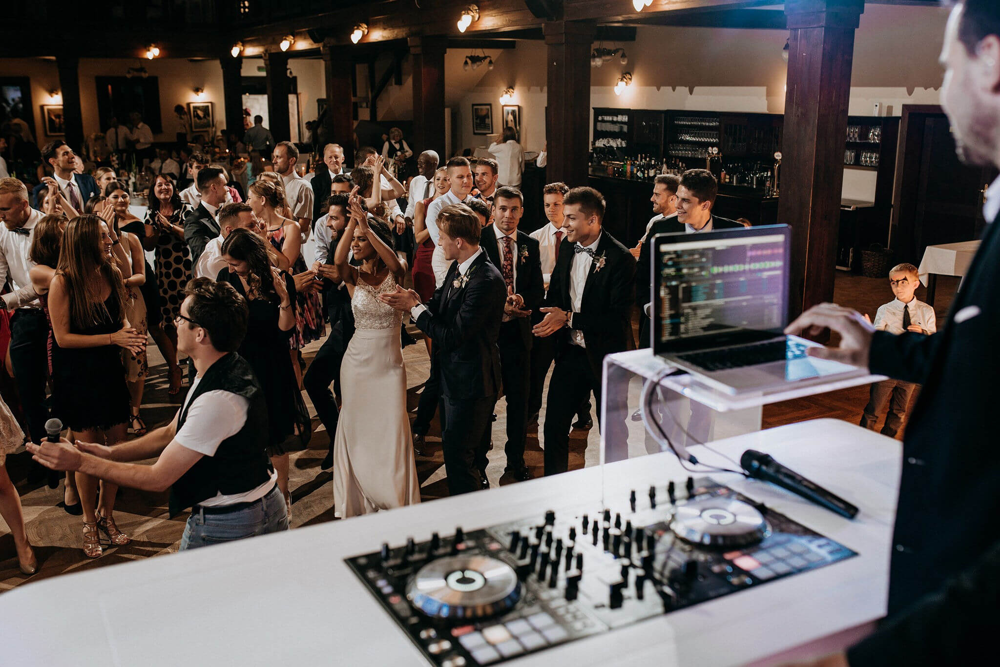 DJ prowadzący zabawę weselną – Białystok