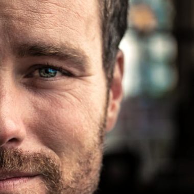 Makijaż męski ślubny Pana młodego