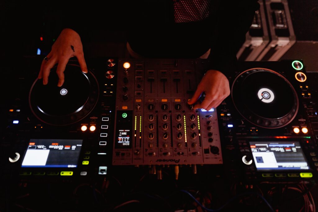 miedzynarodowy dzien dj
